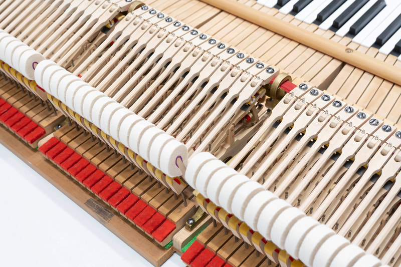Steinway & Sons - Modell C-227