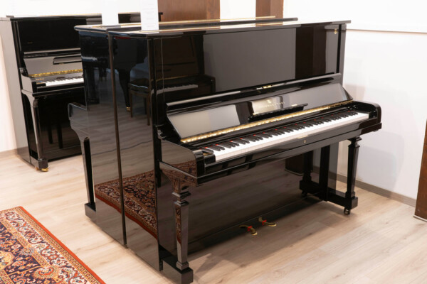 Steinway & Sons - Modell K-132 - restauriert