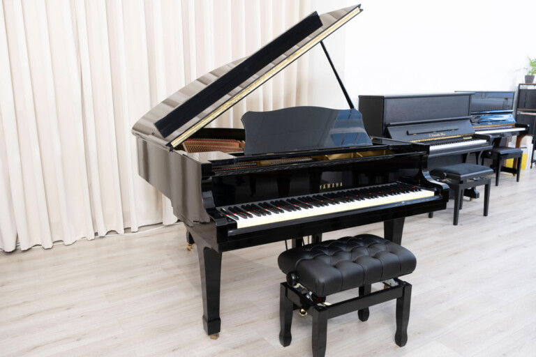 Yamaha – Modell C3