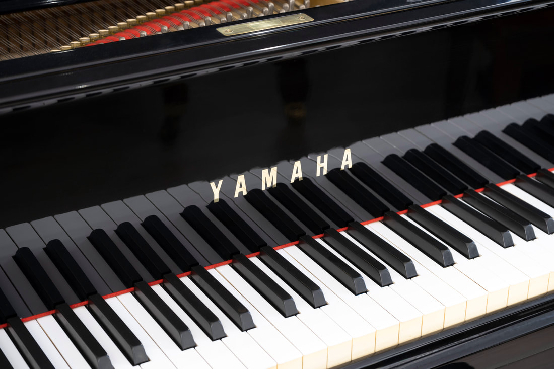 Yamaha - Modell C3
