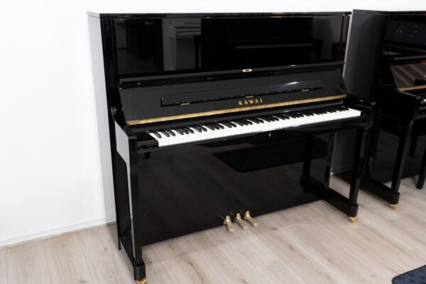 Kawai K-500 gebraucht mit AnyTimeX Silent-System, Baujahr 2016, schwarz poliert